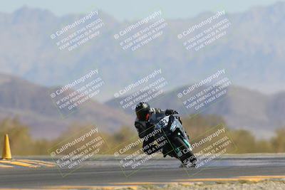 media/Apr-09-2023-SoCal Trackdays (Sun) [[333f347954]]/Turn 14 (1015am)/